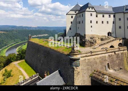 Festung Königstein Festung Königstein in der Sächsischen Schweiz. Königstein Sachsen Deutschland *** Festung Königstein Festung Königstein in der Sächsischen Schweiz Königstein Sachsen Deutschland Stockfoto