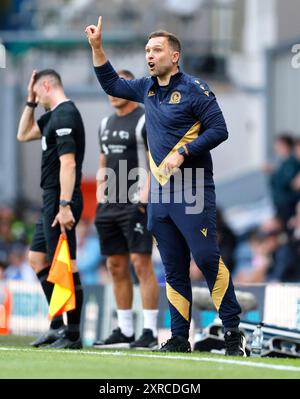 John Eustace, Trainer der Blackburn Rovers, leitet seine Spieler während des Sky Bet Championship Matches in Ewood Park, Blackburn. Bilddatum: Freitag, 9. August 2024. Stockfoto