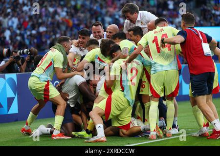 U23U23 Spanien Team Group (ESP), 9. AUGUST 2024, - Fußball/Fußball : das Endspiel der Männer zwischen Frankreich 3-5 Spanien während der Olympischen Spiele 2024 in Paris im Parc des Princes in Paris, Frankreich. Quelle: Naoki Morita/AFLO SPORT/Alamy Live News Stockfoto