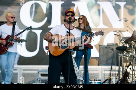 London, Großbritannien. August 2024. Cian Ducrot tritt live beim South Facing Festival auf. Quelle: Lounisphotography/Alamy Live News Stockfoto