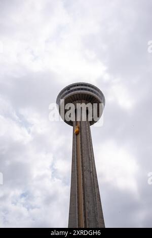 Szenen der Niagarafälle, Ontario, Kanada an einem Sommertag. Stockfoto