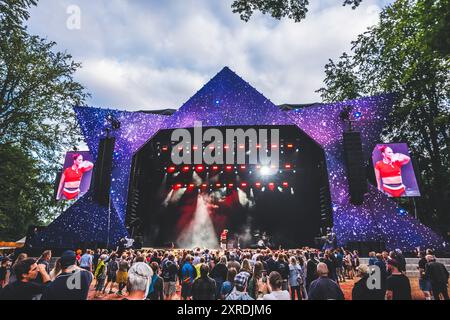 Skanderborg, Dänemark. August 2024. Der amerikanische Sänger und Songwriter Upsahl gibt ein Live-Konzert während des dänischen Musikfestivals SmukFest 2024 in Skanderborg. Quelle: Gonzales Photo/Alamy Live News Stockfoto