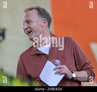 firo: 06.08.2024, Fußball, 1. Liga, 1. Bundesliga, Saison 2024/2025, Vorbereitung, Borussia Dortmund - FC Villareal, Hans-Joachim Watzke, Borussia Dortmund, BVB, Borussia, Dortmund, Halbzahl, Stockfoto