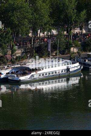 Paris, Frankreich. August 2024. Die Athleten treten während des Athletikmarathons der Männer bei den Olympischen Spielen 2024 in Paris, Frankreich, am 10. August 2024 an. Quelle: Jiang Wenyao/Xinhua/Alamy Live News Stockfoto