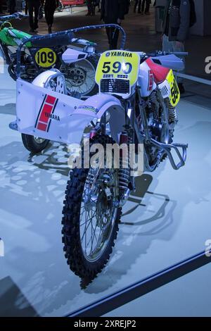 Pasila, Helsinki, Finnland – 3. Februar 2024: Das Yamaha-Wasp TR-1-Motorrad wird auf der MP 24 Motorcycle Messe in Messukeskus präsentiert. Stockfoto