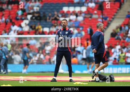 London, Großbritannien. August 2024. London, 10. August 2024: Manchester United Assistenztrainer Ruud van Nistelrooy während des FA Community Shield Final Fußballspiels zwischen Manchester City und Manchester United im Wembley Stadium, London. (Pedro Soares/SPP) Credit: SPP Sport Press Photo. /Alamy Live News Stockfoto