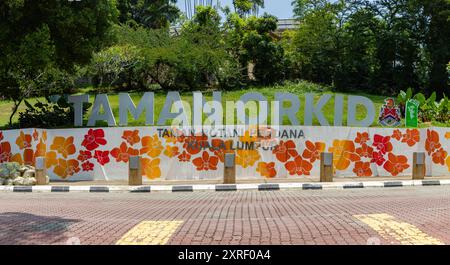 Ein Bild des Schildes in den Orchideen- und Hibiskusgärten in Kuala Lumpur. Stockfoto