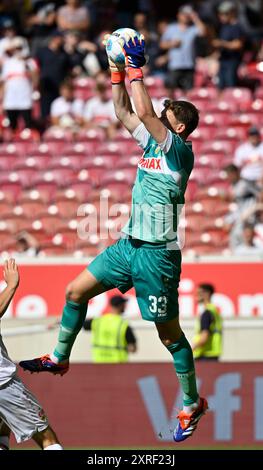 Torwart Alexander Nuebel VfB Stuttgart (33) Aktion VfB Stuttgart vs. Athletic Club Bilbao 10.08.2024 DFL-VORSCHRIFTEN VERBIETEN DIE VERWENDUNG VON FOTOS ALS BILDSEQUENZEN UND/ODER QUASI-VIDEO Stockfoto