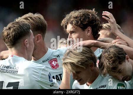 NIJMEGEN - Sam Lammers vom FC Twente feiert das 0-1 während des niederländischen Eredivisie-Spiels zwischen NEC und FC Twente in de Goffert am 10. August 2024 in Nijmegen, Niederlande. ANP JEROEN PUTMANS Stockfoto