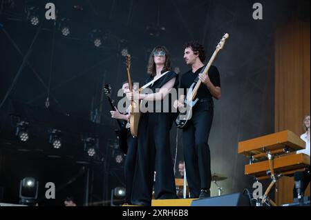 London, Vereinigtes Königreich. August 2024. Blüten auf der Bühne des Gunnersbury Festivals 2024 vor Tom Grennan. Cristina Massei/Alamy Live News Stockfoto