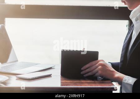 Das Beratungsunternehmen ist beliebt bei Geschäftsleuten, die ein neues Unternehmen gründen, um sich im Büro beraten zu lassen oder eine Online-Beratung anzufordern Stockfoto