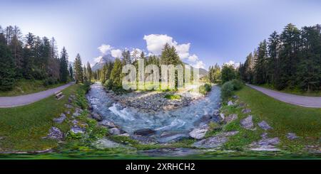 360 Grad Panorama Ansicht von Avisio - Val di Fassa - Italien - 360-Grad-Foto