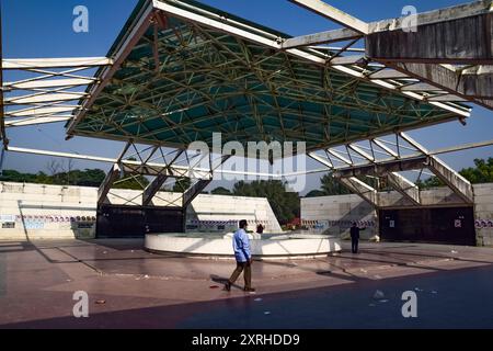 Crescent Lake oder Chandrima Uddan ist ein beliebter Park in dhaka. Das Mausoleum von Ziaur Rahman ist ein bedeutendes architektonisches Baudenkmal. Stockfoto