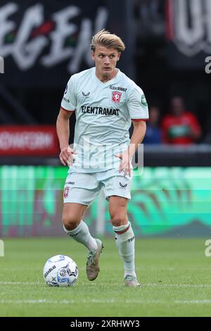 Nijmegen, Niederlande. August 2024. NIJMEGEN, NIEDERLANDE - 10. AUGUST: SEM Steijn vom FC Twente während des niederländischen Eredivisie-Spiels zwischen NEC Nijmegen und FC Twente im Goffertstadion am 10. August 2024 in Nijmegen, Niederlande. (Foto von Peter Lous/Orange Pictures) Credit: Orange Pics BV/Alamy Live News Stockfoto