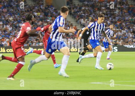 FC porto vs gil vicente fc Porto pt, 08/2024 - fc porto x gil vicente/liga/portugal - der fc porto war Gastgeber des fc porto im Dragao-Stadion in der Stadt porto pt, in einem Spiel, das für die 1. Runde der portugiesischen Liga 2024/25 gültig war. Foto: Raurino Monteiro/ATO Press/IMAGO GERAL FC porto vs gil vicente fc porto Copyright: XRAURINOxMONTEIROx Stockfoto