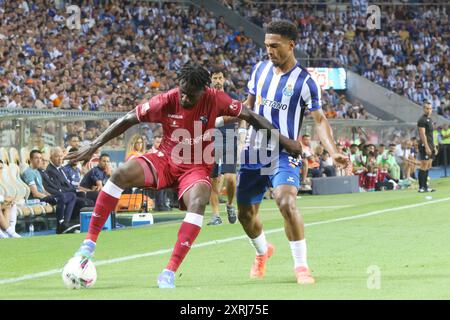 FC porto vs gil vicente fc Porto pt, 08/2024 - fc porto x gil vicente/liga/portugal - der fc porto war Gastgeber des fc porto im Dragao-Stadion in der Stadt porto pt, in einem Spiel, das für die 1. Runde der portugiesischen Liga 2024/25 gültig war. Foto: Raurino Monteiro/ATO Press/IMAGO GERAL FC porto vs gil vicente fc porto Copyright: XRAURINOxMONTEIROx Stockfoto