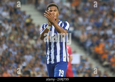 FC porto vs gil vicente fc Porto pt, 08/2024 - fc porto x gil vicente/liga/portugal - der fc porto war Gastgeber des fc porto im Dragao-Stadion in der Stadt porto pt, in einem Spiel, das für die 1. Runde der portugiesischen Liga 2024/25 gültig war. Foto: Raurino Monteiro/ATO Press/IMAGO GERAL FC porto vs gil vicente fc porto Copyright: XRAURINOxMONTEIROx Stockfoto