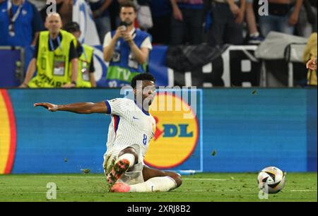 Aurélien Tchouameni (Real Madrid) in Aktion während des Halbfinalspiels der UEFA 2024 EURO zwischen Spanien und Frankreich, München Allianz Stadium, 9. Juli 2024 mit: Aurélien Tchouameni (Real Madrid) Wo: München, Deutschland Wann: 09 Jul 2024 Credit: Anthony Stanley/WENN Stockfoto