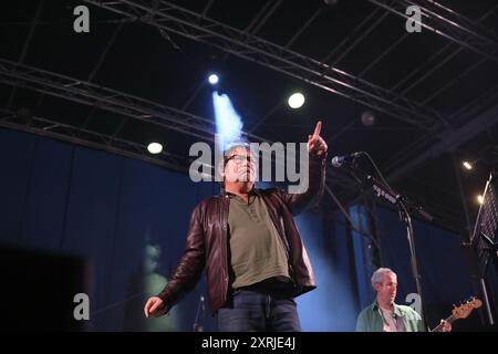 Rochdale, Großbritannien. August 2024. Ocean Colour Scene tritt beim Feelgood Festival auf. Rochdale, Großbritannien. Quelle: Barbara Cook/Alamy Live News Stockfoto