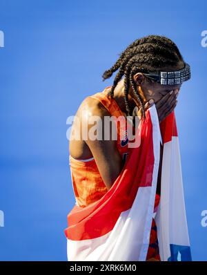 PARIS: Sifan Hassan gewinnt den Frauenmarathon bei den Olympischen Spielen. Der Marathon findet traditionell am letzten Wochenende der Spiele statt. ANP ROBIN VAN LONKHUIJSEN Stockfoto