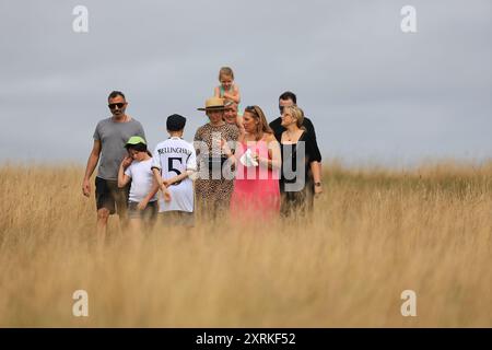 Stroud, UK, 11. August 2024. Sehr warmer Morgen mit Temperaturen, die tagsüber in Stroud, Gloucestershire steigen. Quelle: Gary Learmonth / Alamy Live News Stockfoto