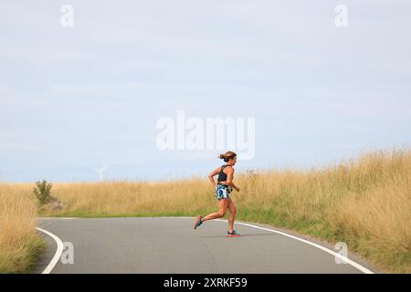 Stroud, UK, 11. August 2024. Sehr warmer Morgen mit Temperaturen, die tagsüber in Stroud, Gloucestershire steigen. Quelle: Gary Learmonth / Alamy Live News Stockfoto