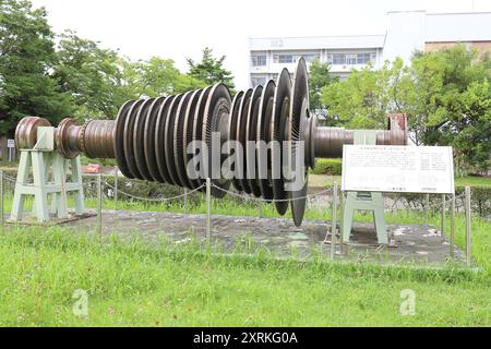 August 2024. Sendai, Präfektur Miyagi, Japan. Dampfturbinenmotor auf dem Aobayama-Campus der Tohoku-Universität. Stockfoto