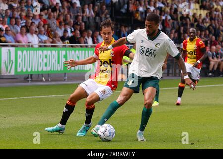 DEVENTER, Stadion de Adelaarshorst, 11-08-2024 , Saison 2024 / 2025 , niederländische Eredivisie. Spieler Go Ahead Eagles Mats Deijl während des Spiels Go Ahead Eagles - Fortuna Sittard. Stockfoto