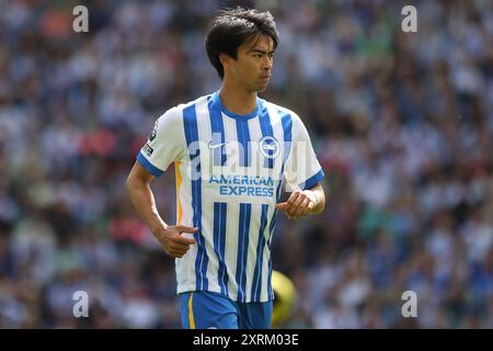 Kaoru Mitoma im Einsatz für Brighton & Hove Albion im AMEX Stadium Stockfoto