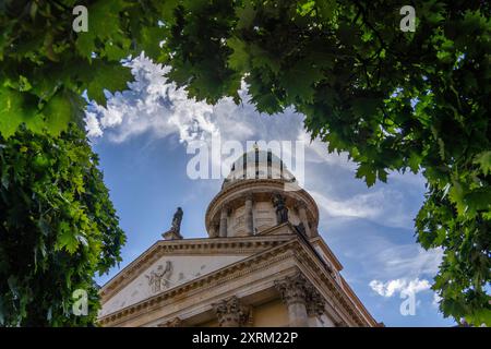 Der Französische Dom auf dem Gendarmenmarkt in Berlin-Mitte. *** Der französische Dom auf dem Gendarmenmarkt in Berlin Mitte Stockfoto