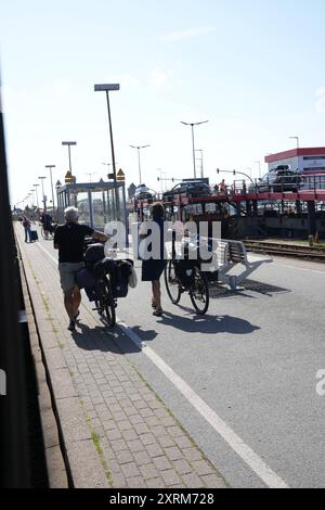 Sylt DDR,20240810, ferieninsel Sylt, Badeferien , Anreise mit dem Autozug *** Sylt DDR,20240810, Urlaubsinsel Sylt, Strandurlaub, Anreise mit dem Autozug Stockfoto