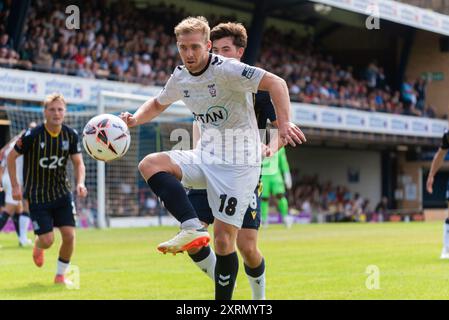 Southend Utd gegen York City 2024-25 in der Roots Hall. Das erste Spiel unter neuer COSU-Eigentümerschaft. Dan Batty aus York City Stockfoto