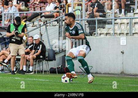 Krakau, Polen. August 2024. Fußball 2024 2025 PKO BP Ekstraklasa Puszcza Niepolomice vs Legia Warszawa op: Luquinhas Credit: Konrad Swierad/Alamy Live News Stockfoto