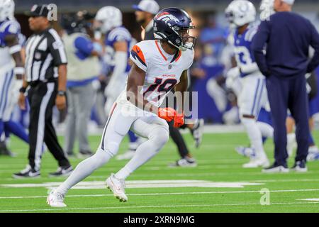 Indianapolis, Indiana, USA. August 2024. Der Denver Broncos Wide Receiver Marvin Mims Jr. (19) wärmt sich vor dem Spiel zwischen den Denver Broncos und den Indianapolis Colts im Lucas Oil Stadium, Indianapolis, Indiana auf. (Kreditbild: © Scott Stuart/ZUMA Press Wire) NUR REDAKTIONELLE VERWENDUNG! Nicht für kommerzielle ZWECKE! Quelle: ZUMA Press, Inc./Alamy Live News Stockfoto
