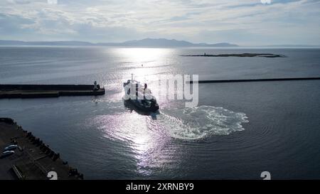 Die Caledonian MacBrayne MV Isle of Arran Fähre von Ardrossan Fährhafen auf dem Weg nach Brodick, isle of Arran, Schottland, Großbritannien Stockfoto