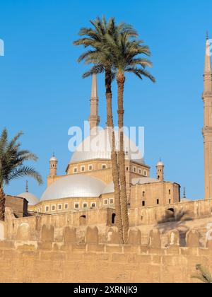 Außenansicht der Osmanischen Großen Moschee von Muhammad Ali Pascha oder Alabaster Saladin Zitadelle Moschee El Kairo Ägypten Stockfoto