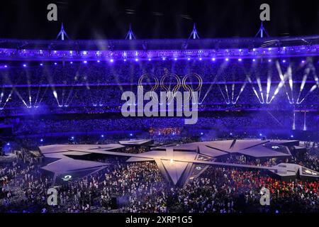 11. August 2024, Paris, Ile-de-France, Frankreich: Abschlusszeremonie der Olympischen Spiele 2024 in Paris im Stade de France in Saint-Denis, Frankreich (Bild: © Mickael Chavet/ZUMA Press Wire) NUR REDAKTIONELLE VERWENDUNG! Nicht für kommerzielle ZWECKE! Stockfoto
