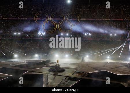 Paris, Ile de France, Frankreich. August 2024. Die Abschlusszeremonie im Stade de France während der Olympischen Spiele 2024 in Paris am Sonntag, den 11. August 2024. (Kreditbild: © Paul Kitagaki, Jr./ZUMA Press Wire) NUR REDAKTIONELLE VERWENDUNG! Nicht für kommerzielle ZWECKE! Quelle: ZUMA Press, Inc./Alamy Live News Stockfoto