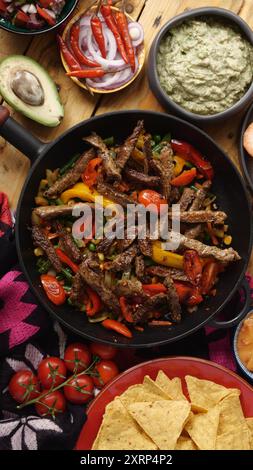 Fajitas, Weizentortillas als Taco-Wraps. Mexikanische Küche Stockfoto