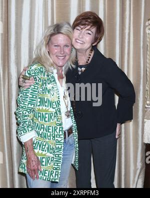 August 2, 2024, Glendale, CA, USA: LOS ANGELES - AUG 3: Allee Mills, Carolyn Hennesy beim General Hospital Fan Club Event in den Embassy Suites am 3. August 2024 in Glendale, CA (Credit Image: © Kay Blake/ZUMA Press Wire) NUR ZUR REDAKTIONELLEN VERWENDUNG! Nicht für kommerzielle ZWECKE! Stockfoto