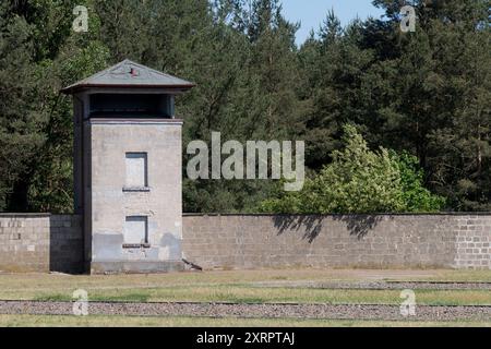 Wachturm des Konzentrationslagers Sachsenhausen in Oranienburg, Brandenburg. Gegründet in J Stockfoto