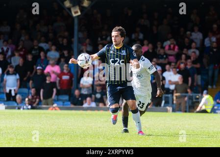 Southend Utd gegen York City 2024-25 in der Roots Hall. Das erste Spiel unter neuer COSU-Eigentümerschaft. Jack Bridge of Southend United Stockfoto