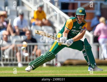 Nottingham, Vereinigtes Königreich 11. August 2024. Nottingham Outlaws gegen Essex CCC. Abgebildet: Matt MONTGOMERY von Nottingham Outlaws, der beim One-Day Cup-Match Nottinghamshire gegen Essex in Trent Bridge, Nottingham, Vereinigtes Königreich, 11. August 2024. Quelle: Mark Dunn/Alamy Live News. Stockfoto