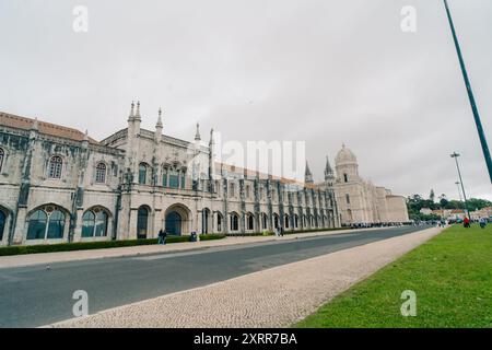 LISSABON, PORTUGAL AM 29. Mai 2024 Bild von einem Besuch der Kirche Santa Maria de Belem. Hochwertige Fotos Stockfoto