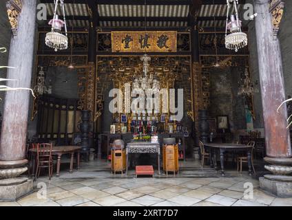 Buddhistischer Tempel in der Villa Pinang Peranakan, Penang Island, George Town, Malaysia Stockfoto