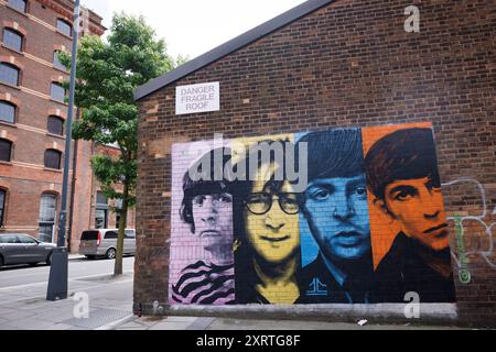 A General View (GV) of the Fab Four Mural on Watkinson Street, erstellt von John Culshaw aus Liverpool, im Baltic Triangle in Liverpo Stockfoto