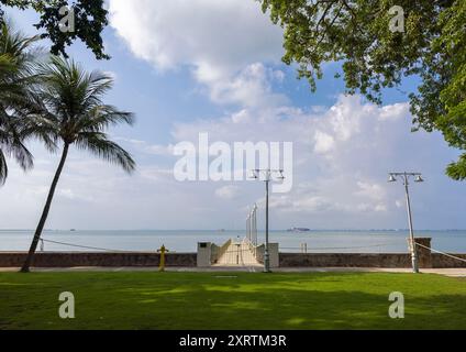 Eastern & Oriental Hotel Gardens on the Sea, Penang Island, George Town, Malaysia Stockfoto