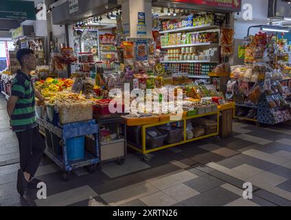 Gurken zum Verkauf in einem Markt, Penang Island, George Town, Malaysia Stockfoto