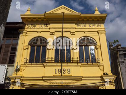 Denkmalgeschütztes Haus aus dem Jahr 1928 in der Altstadt des UNESCO-Weltkulturerbes, Penang Island, George Town, Malaysia Stockfoto