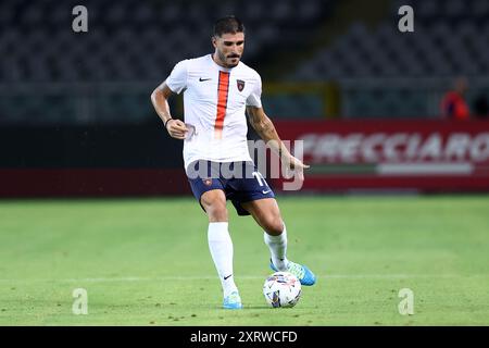 Turin, Italien. August 2024. Alessandro Caporale von Cosenza Calcio im Spiel der Coppa Italia Runde 32 zwischen Turin FC und Cosenza Calcio im Stadio Olimpico am 11. August 2024 in Turin. Quelle: Marco Canoniero/Alamy Live News Stockfoto